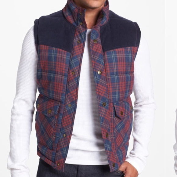 Kane & Unke Quilted Plaid Vest w/ Corduroy Yokes - Picture 2 of 8